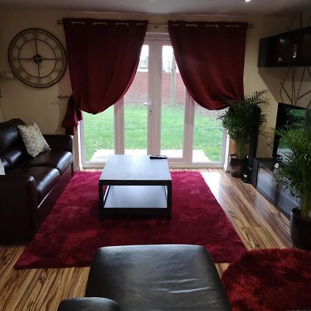 Nightingale Gardens - 4 Bed Detached House - Manchester Apartment Luaran gambar