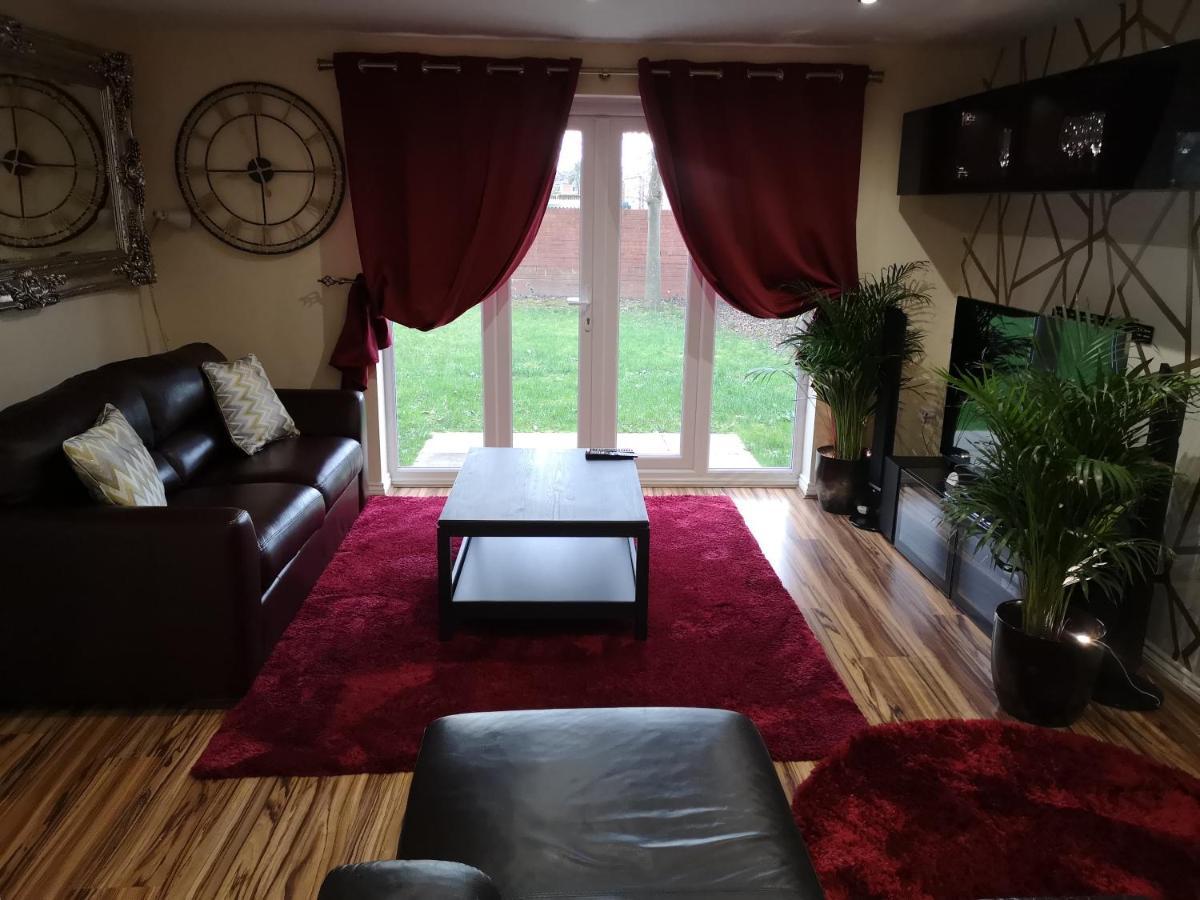 Nightingale Gardens - 4 Bed Detached House - Manchester Apartment Luaran gambar